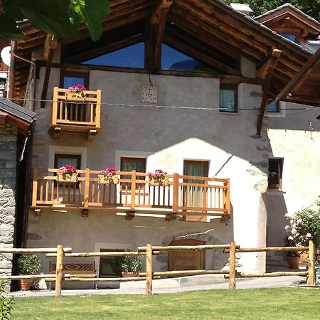 فندق Le Petit Relais فالبلين المظهر الخارجي الصورة